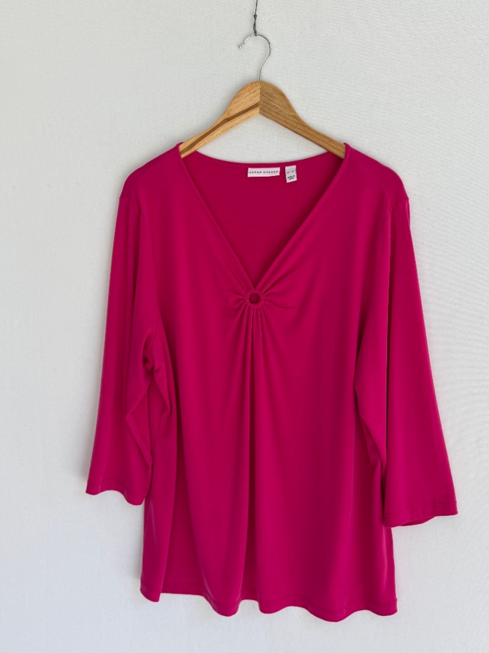 SUSAN GRAVER Women’s XL Liquid Knit Pink V-neck 3/4 Sleeve Tunic Top